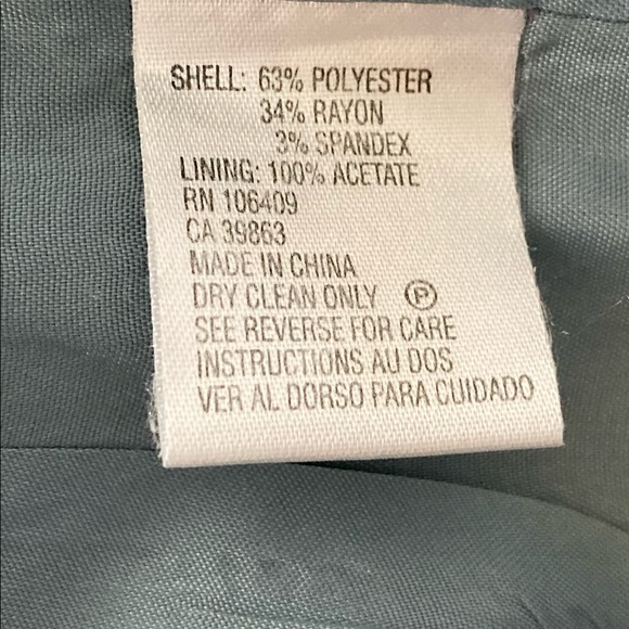 Tahari Sleeveless Top - Size 6 Petite - Picture 7 of 8